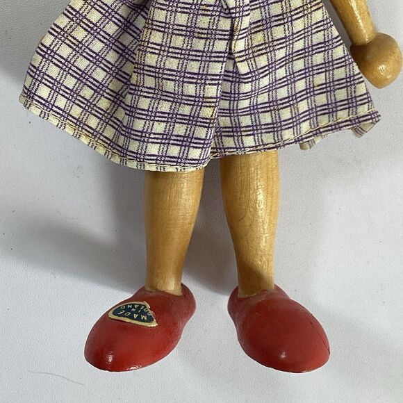 Vtg Poland Wood Peg Doll Girl Blond Hair Purple Plaid Skirt Red Shoes 7" - Picture 3 of 9